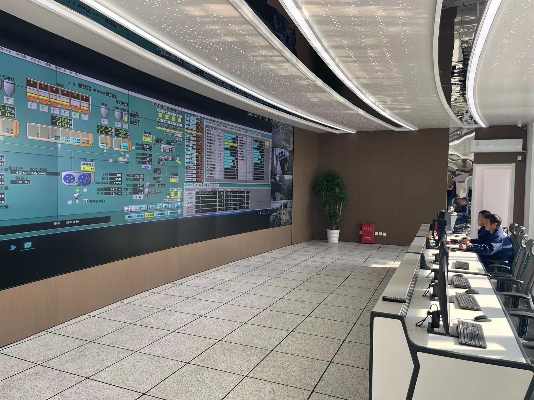 32年瀝青廠華麗變身 探秘計算機數據服務驅動的'智慧工廠'